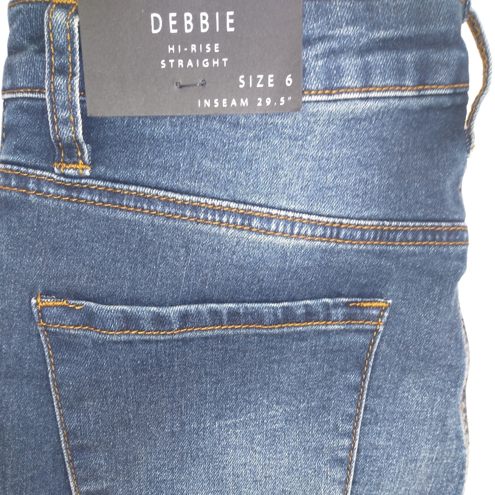 Women's Tahari Mid-Rise Straight Jeans - Picture 5 of 16